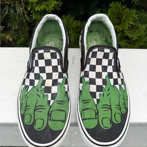 Limited Edition Hulk checkered Marvel vans size 7.5m 9w